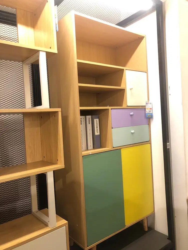 Lemari Book case Navia