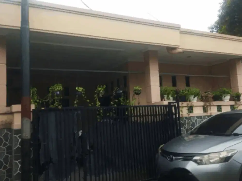 TURUN HARGA Rumah Strategis Di Tytyan Kencana Bekasi