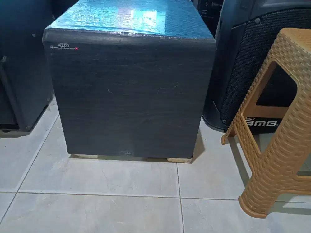 Speaker Subwoofer Aktif 12 inc Jamo Denmark spiker Subwofer