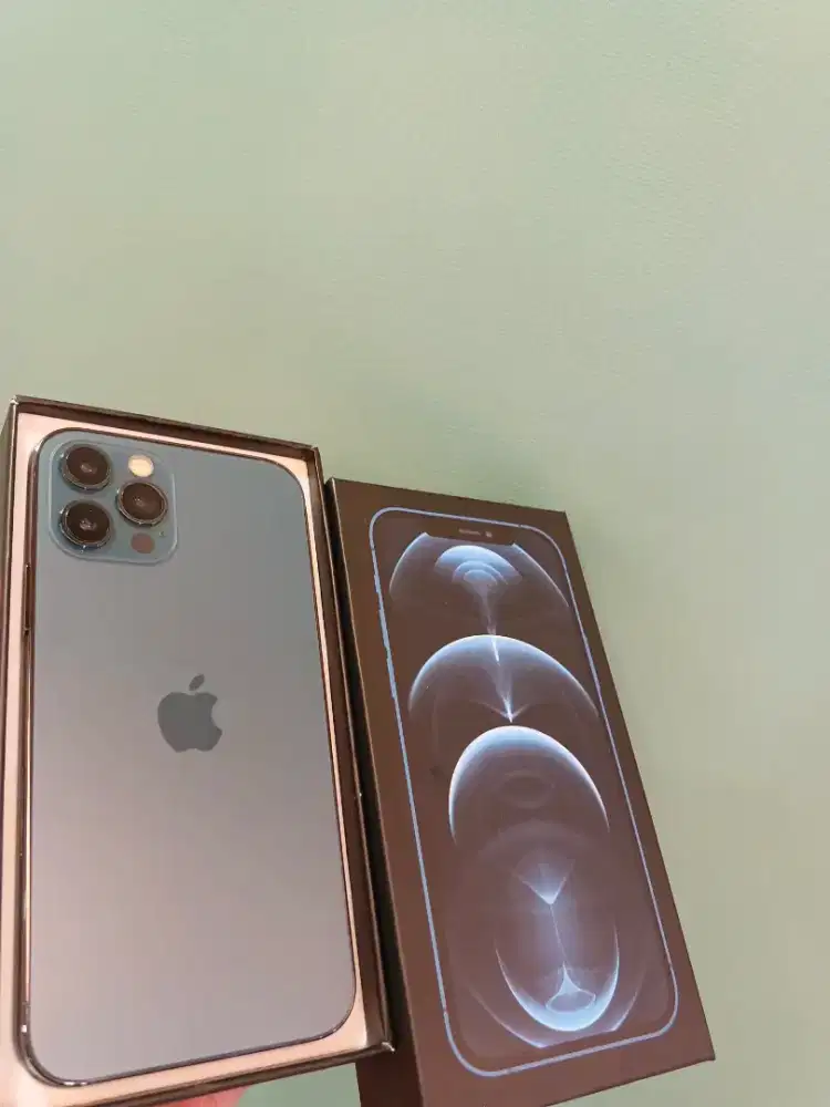 Iphone 12 pro 128gb sempurna baru
