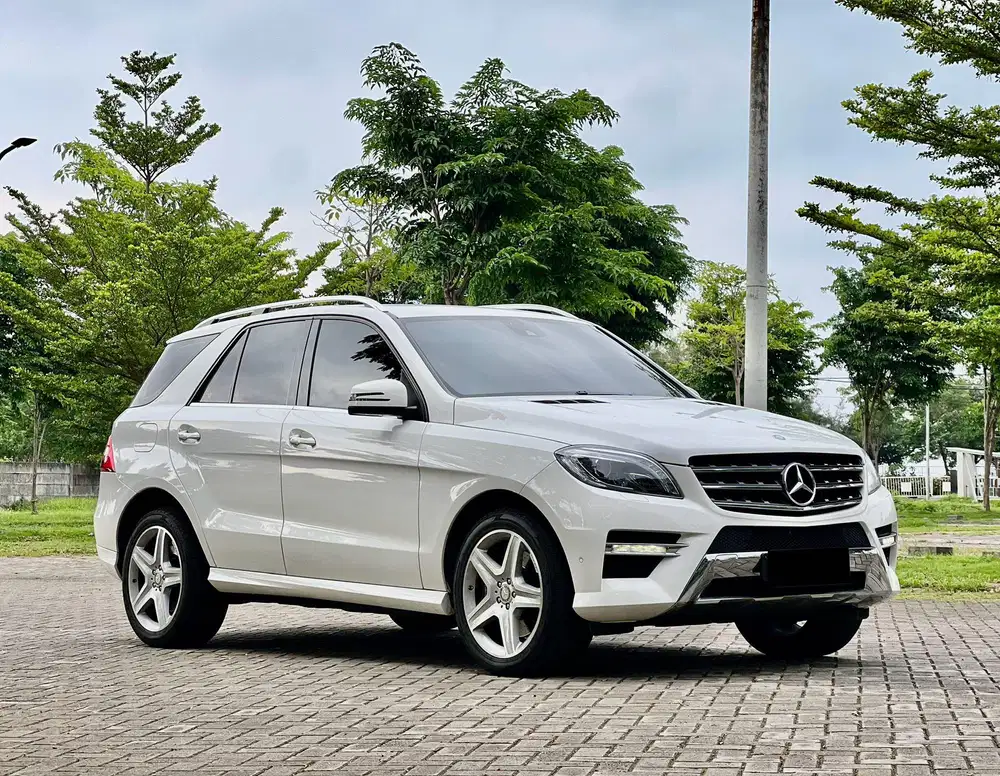 Mercedes Benz ML400 AMG 2015