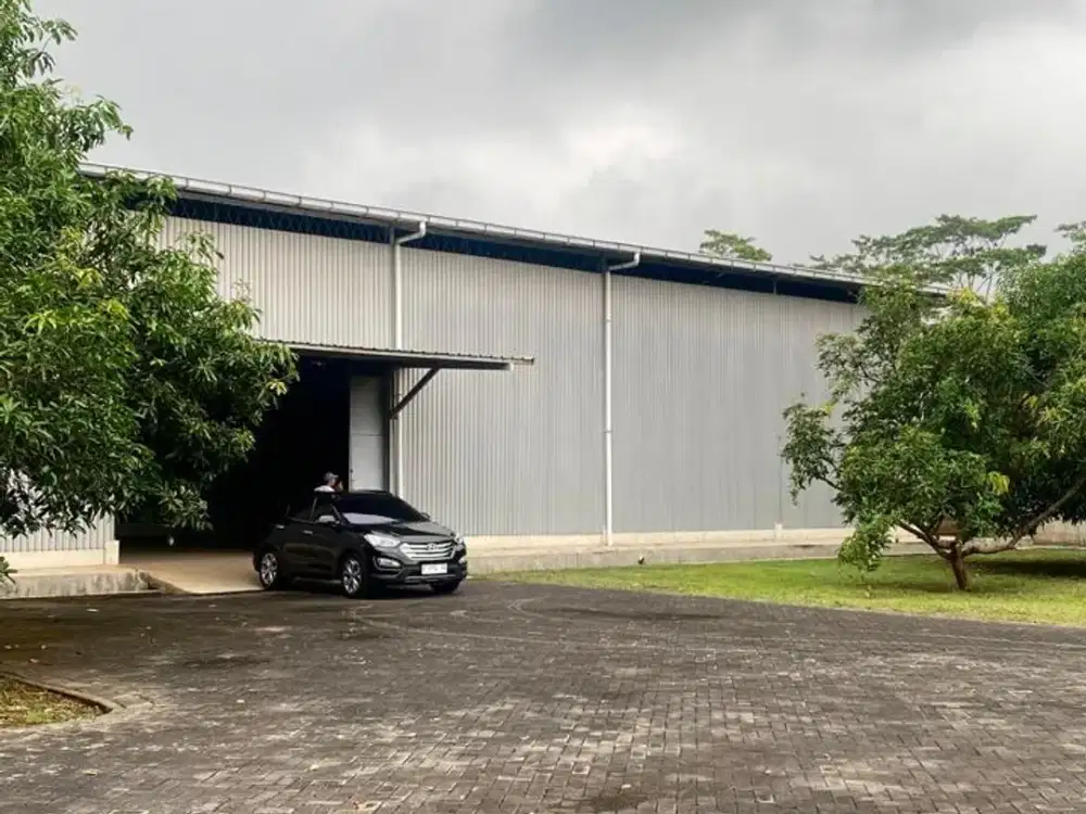 GUDANG DI KAWASAN INDUSTRI BSB MIJEN
