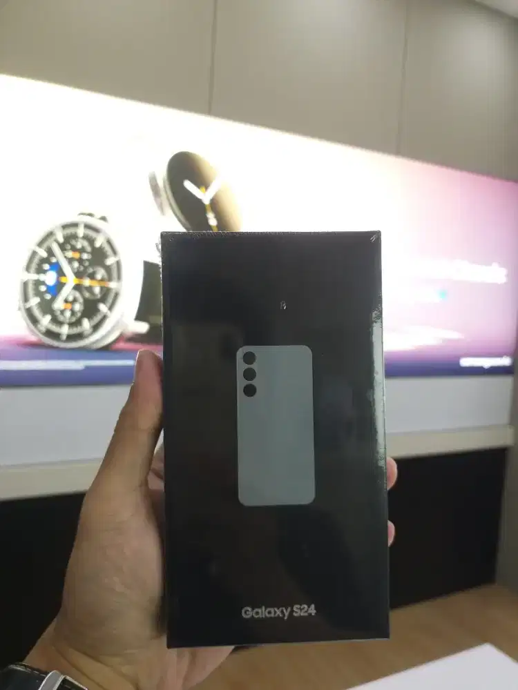 SAMSUNG S24 5G RAM 8/256 GARANSI RESMI SAMSUNG SEIN 1TAHUN
