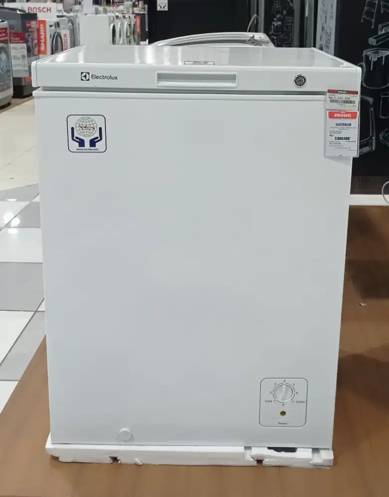 ELECTROLUX CHEST FREEZER 142L