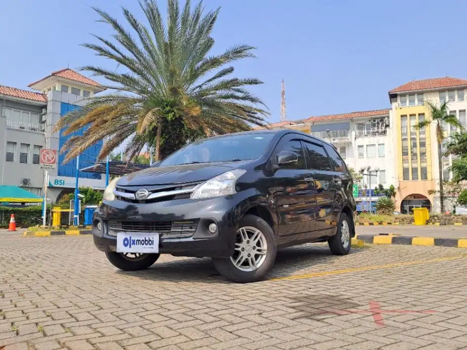 TDP 5,JT Daihatsu Xenia 1.3 R Deluxe Bensin-MT Hitam 2013
