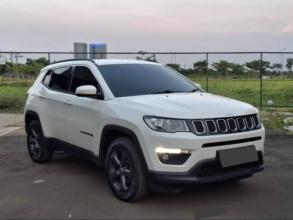 LOW KM 42RB JEEP COMPASS LONGITUDE 2018