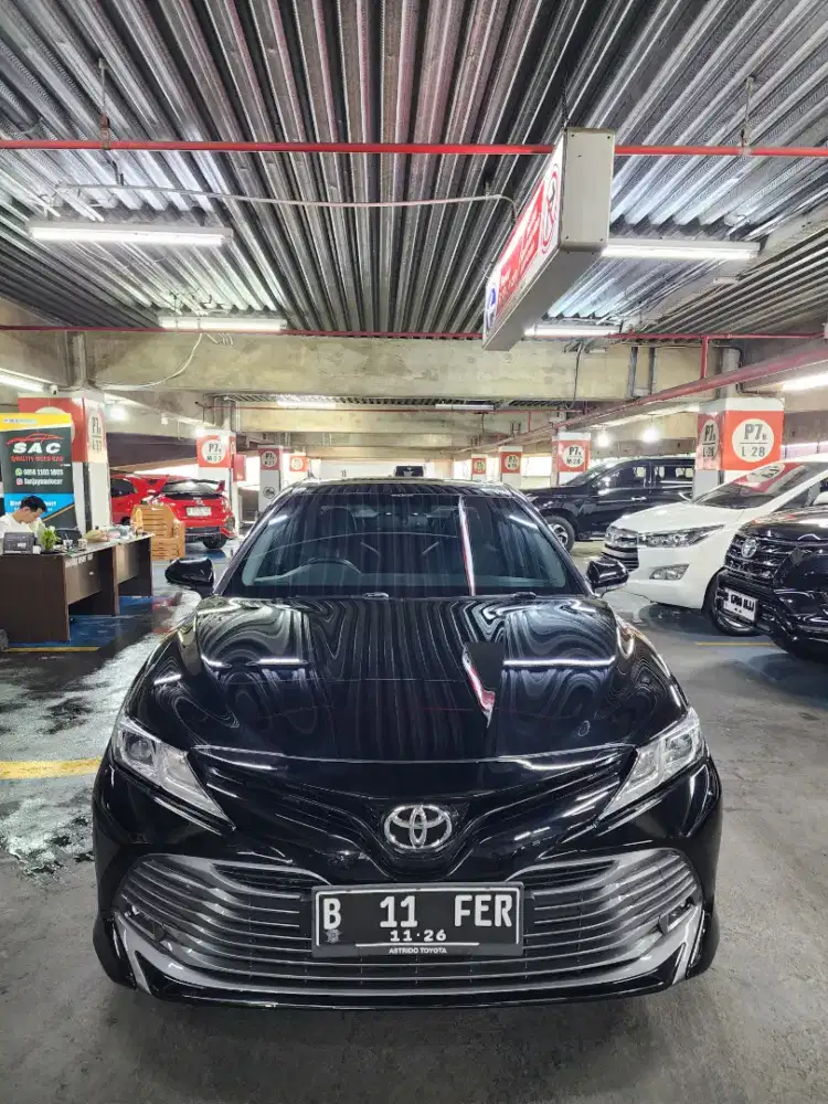 CAMRY V AT/MATIC THN 2021