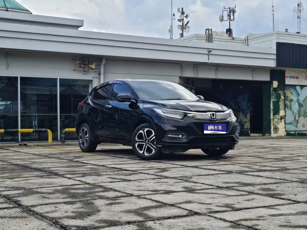 Honda HR-V 1.5 SE CVT Matic 2018 Km 65rb Pajak 1 Tahun