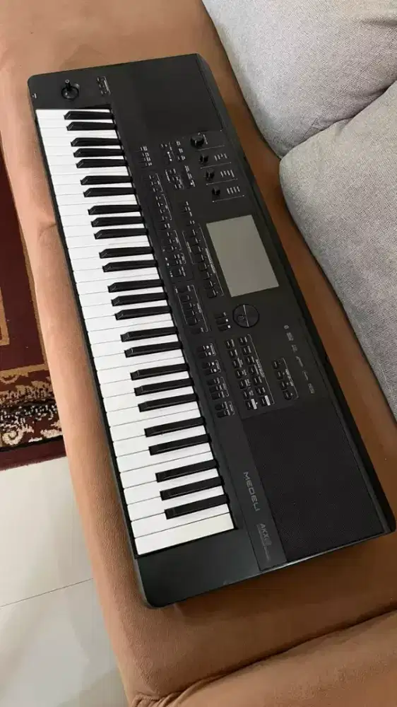 Dijual
Medeli Akx 10 bekas pemakaian.
Sudah terinstall sampling style