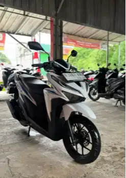 Honda vario 125 cbs  Tahun : 2019