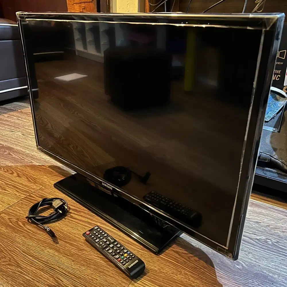 tv led samsung 32inch mulus no minus