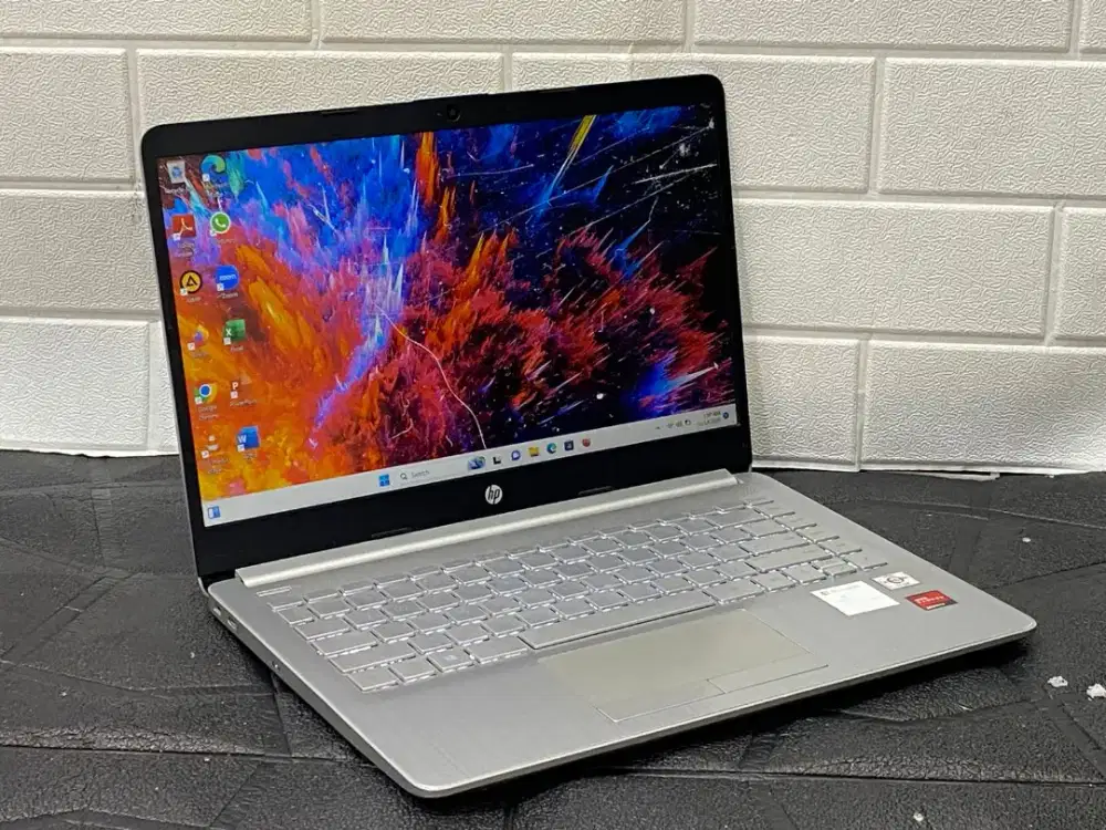 HP 14s-dk1xxx/AMD Athlon silver 3050U