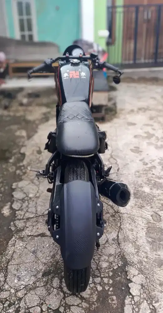 Yamaha Byson 2014 Custom Bratcafe / Caferacer

JARANG BGD DI PAKE