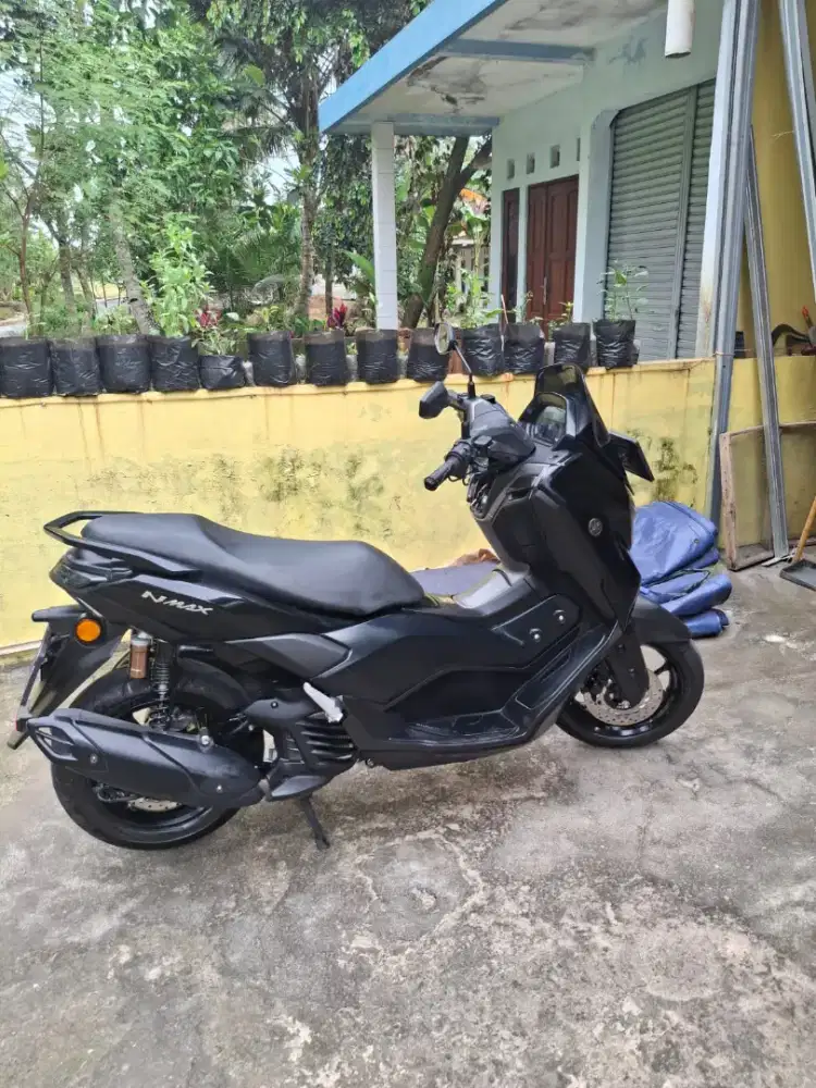Dijual NMAX Neo kunci 2024 dan shock breaker dijual terpisah
