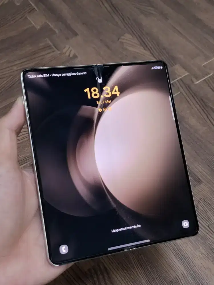 Samsung Galaxy Z Fold 5 256 gold resmi sein