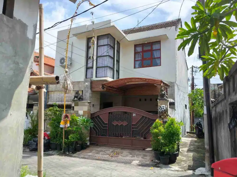DIJUAL RUMAH LANTAI 2 LOKASI PANJER