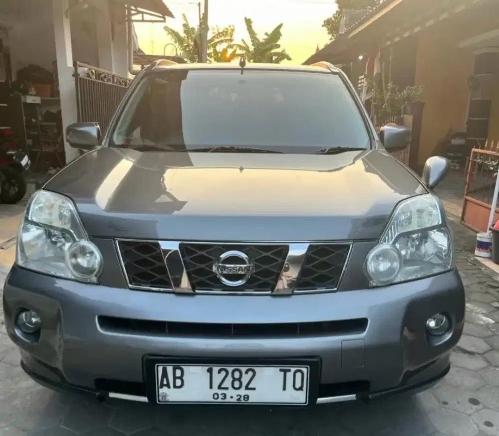 Xtrail Matic Cvt Mulus Luar Dalam