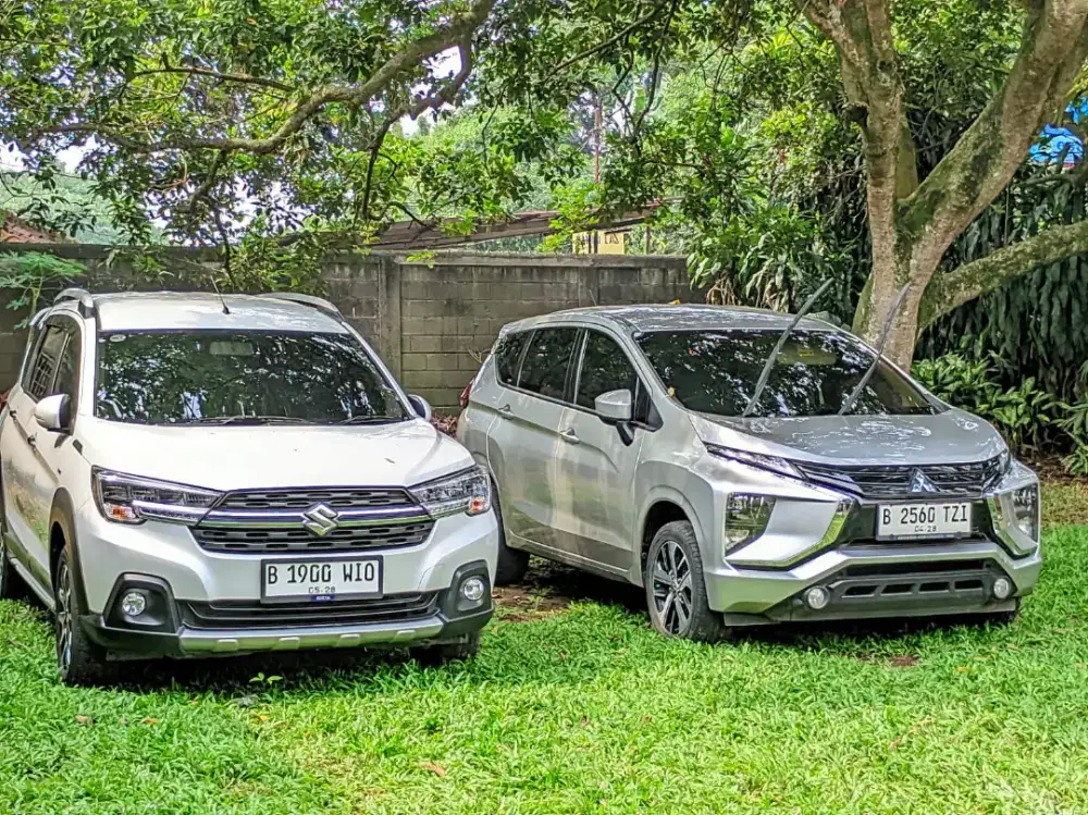 Rental mobil. Sewa mobil harian, mingguan & bulanan lepas kunci.