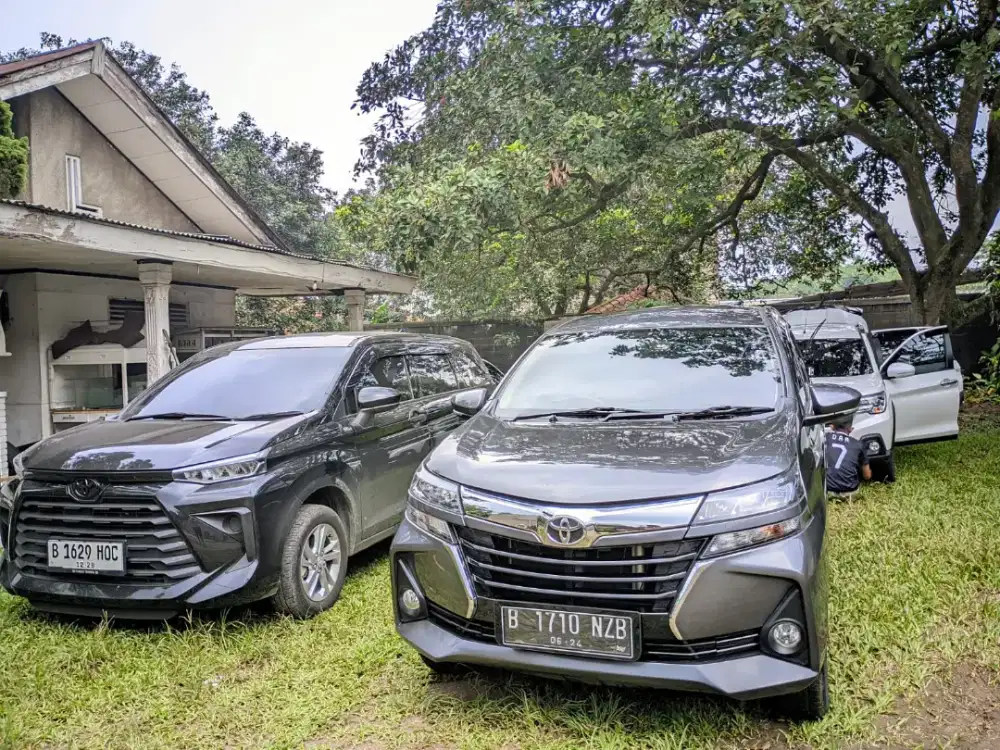 Rental mobil. Sewa mobil harian, mingguan & bulanan lepas kunci.
