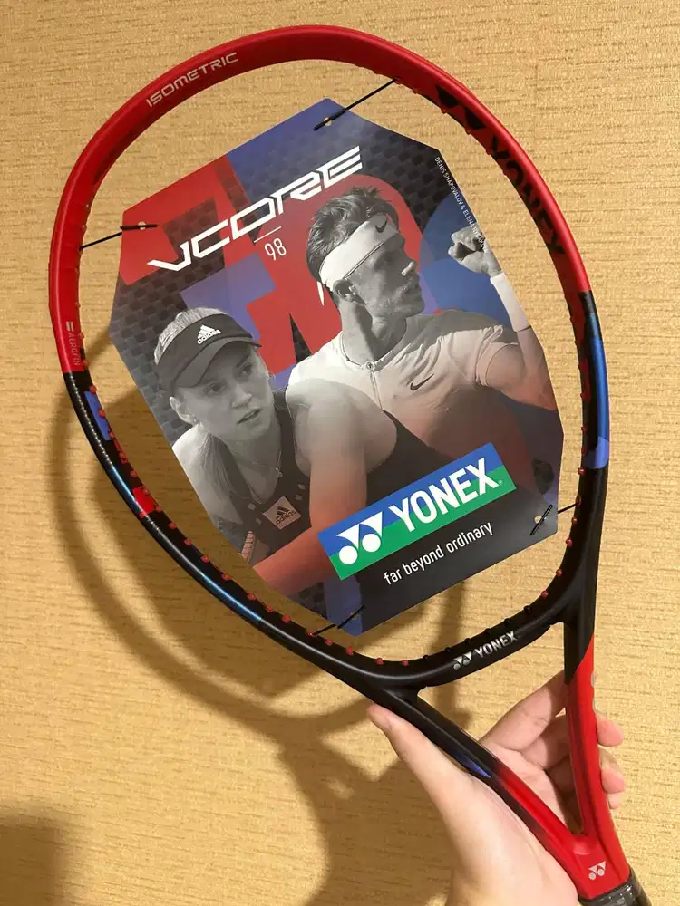 Yonex VCORE 98 Scarlet 305 gram