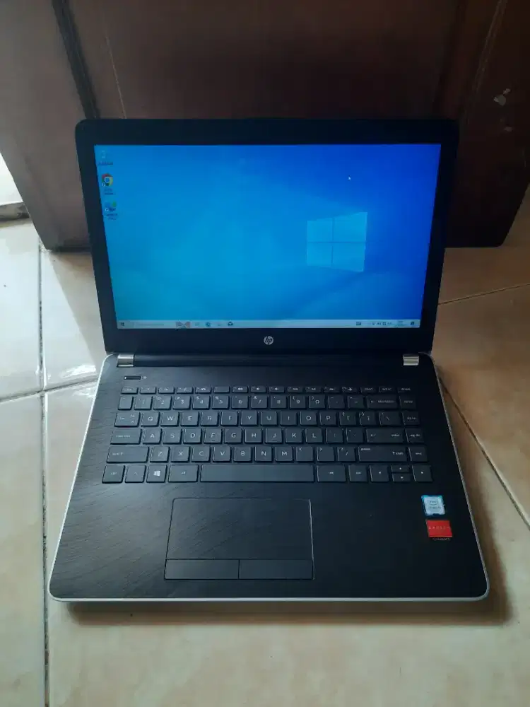 Laptop Second HP 14 BW0XX Core i5 Gen 8