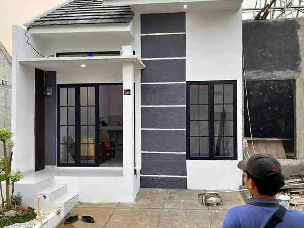 RUMAH DIJUAL AKSES MOBIL (BEBAS BANJIR) LEGALITAS SHM DEKAT STASIUN