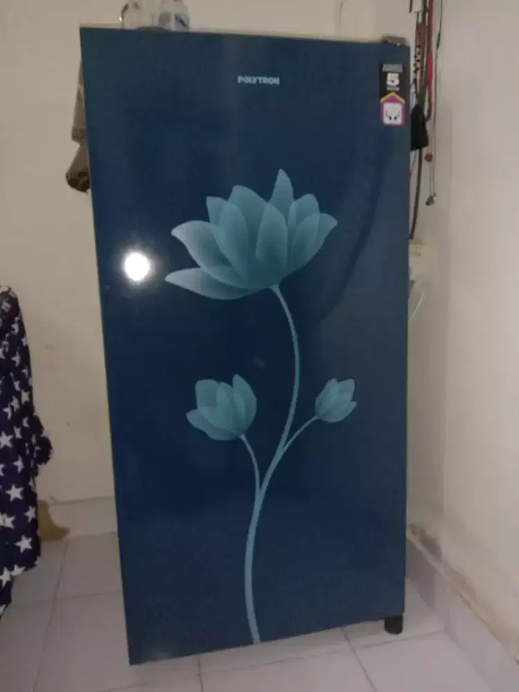 Dijual kulkas Polytron pintu satu