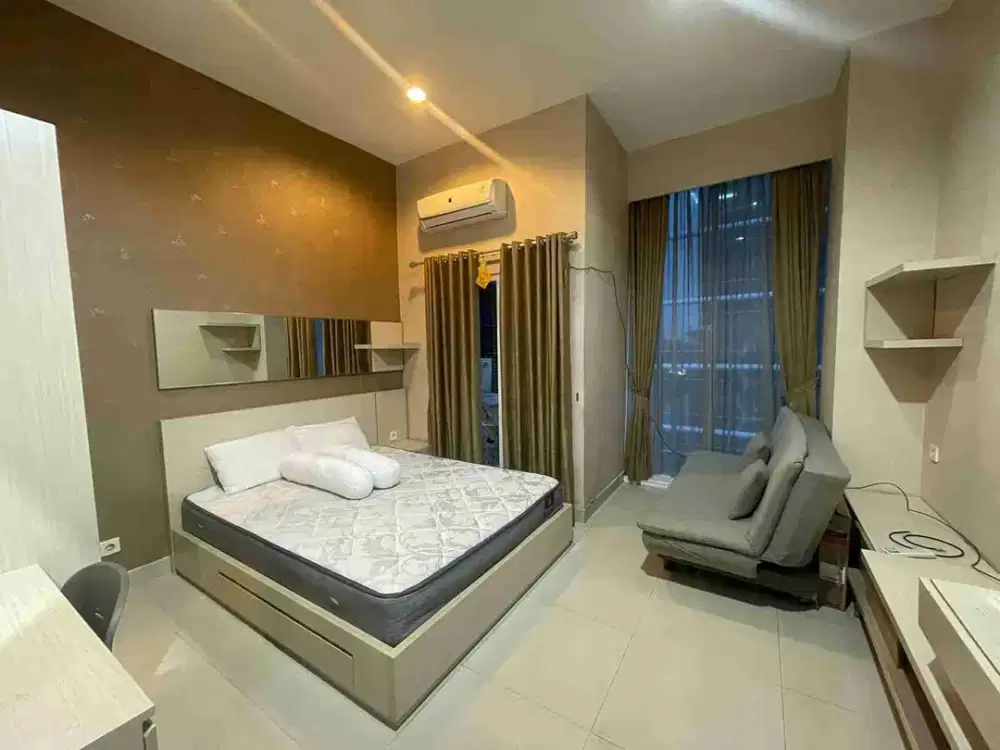 Studio Low Floor The Hive Siap Huni Selantai Dengan Kolam Renang - Istimewa