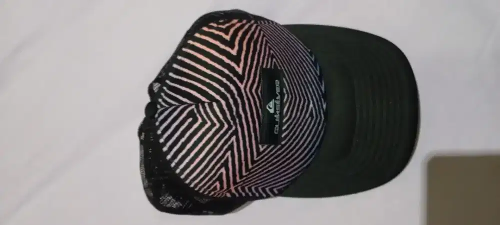 Topi quicksilver original