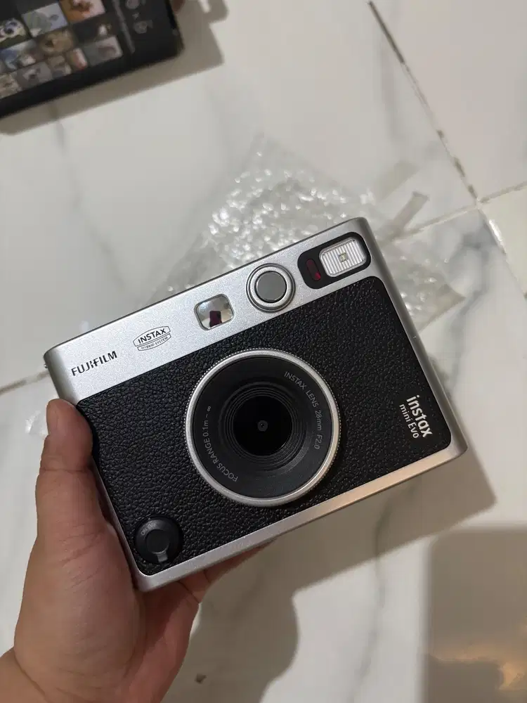 Instax mini evo black
