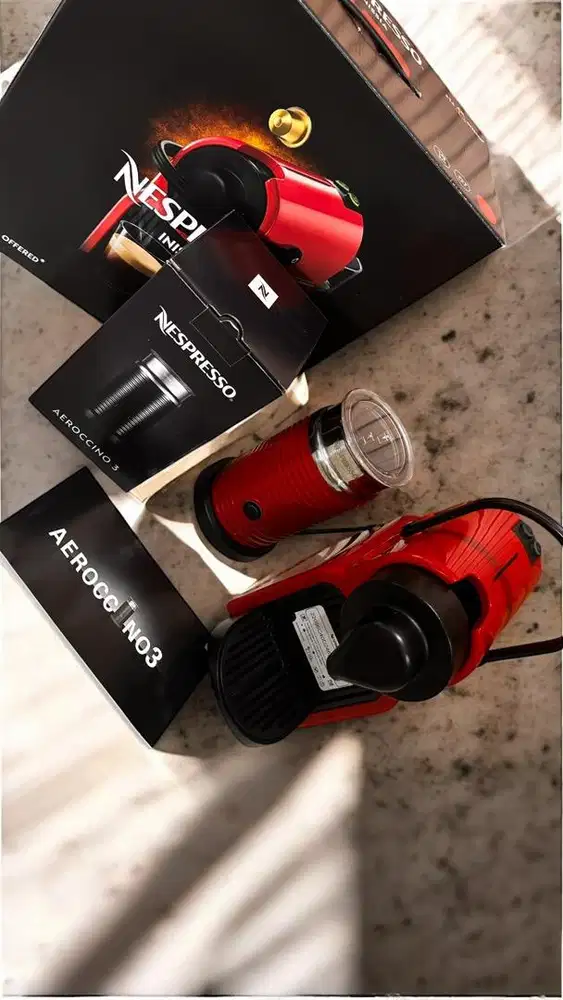 COFFEE MAKER NESPRESSO