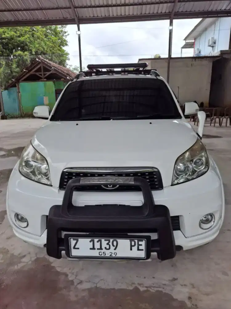 Toyota Rush 1.5 G Manual 2012