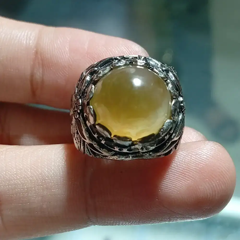 Batu Solar Aceh Natural Idocrase dim 12