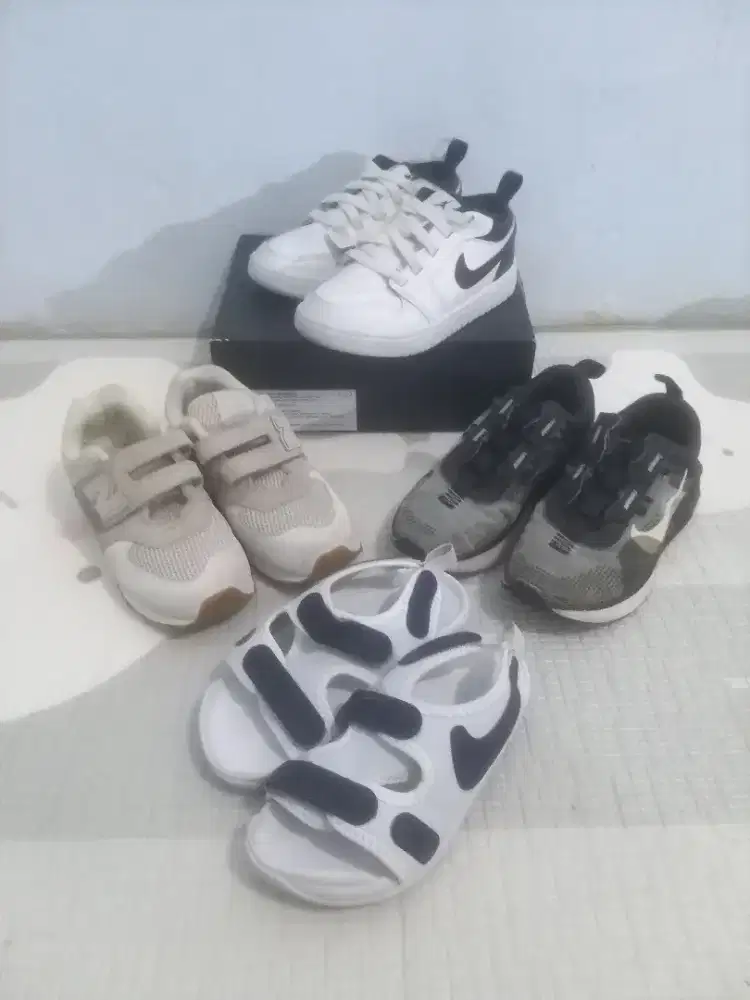 Sepatu anak original