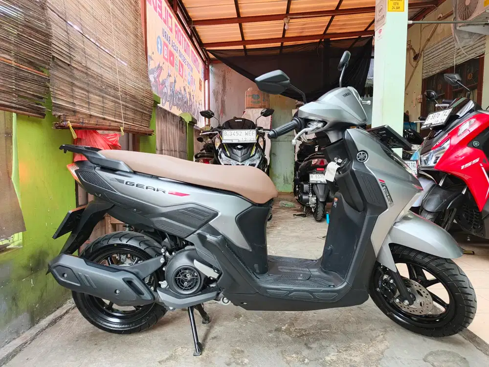 BLN 7 YAMAHA GEAR ULTIMA HYBRID S 2025 BS TT 2024 DI CILEDUG FULL ORI