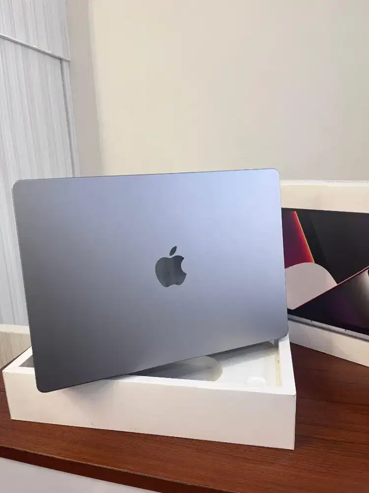 MACBOOK PRO M1 PRO 16/512 KONDISI NORMAL