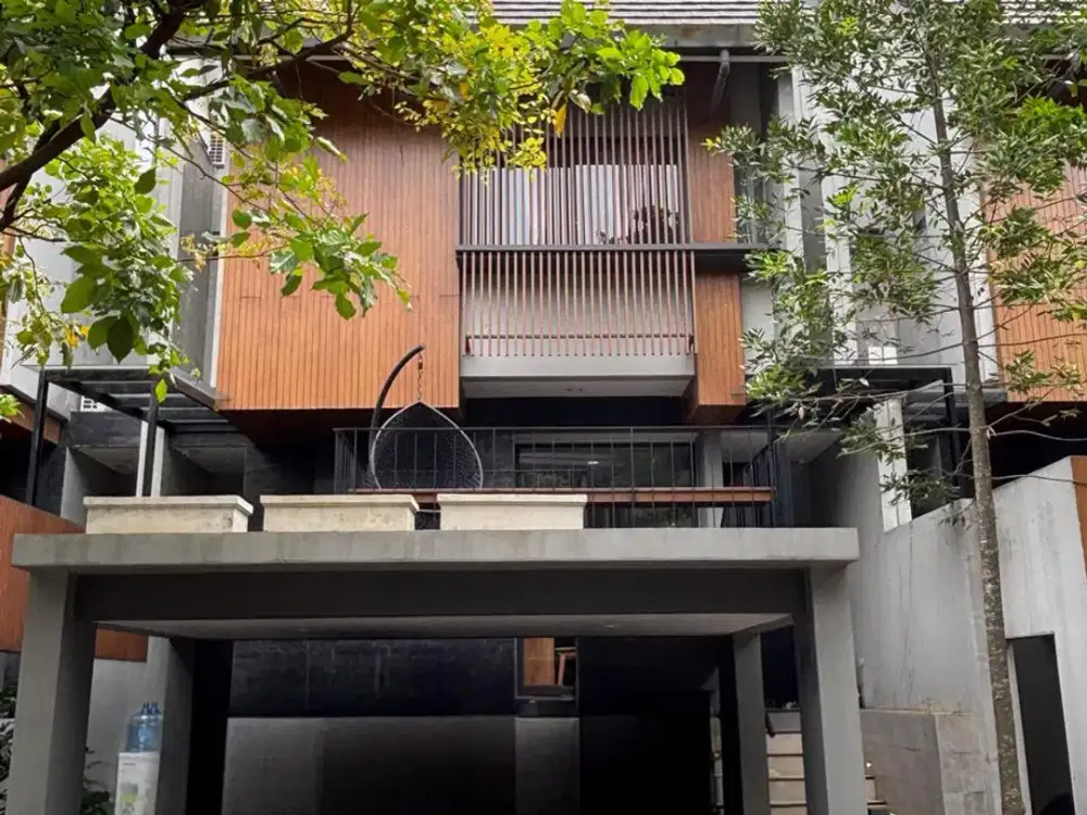 Rumah Cluster Caelus Greenwich Bsd Attic Room 3 Lantai Full Furnished