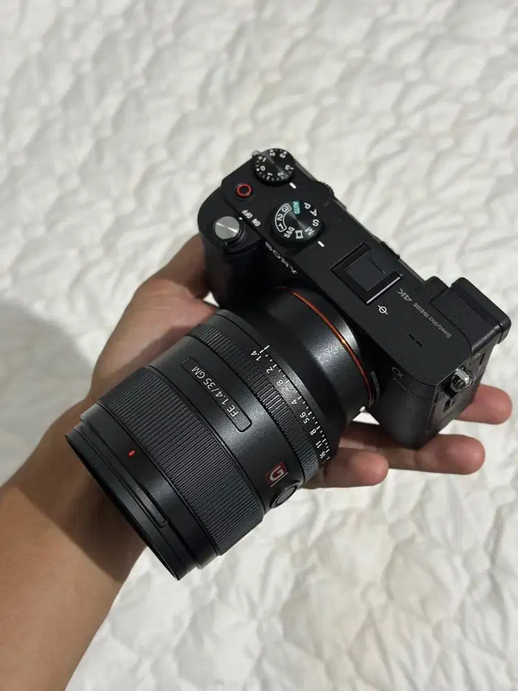 Kamera A7c + GM 35mm f.1.4+ charger ori+Bat ori npfz100 3 biji