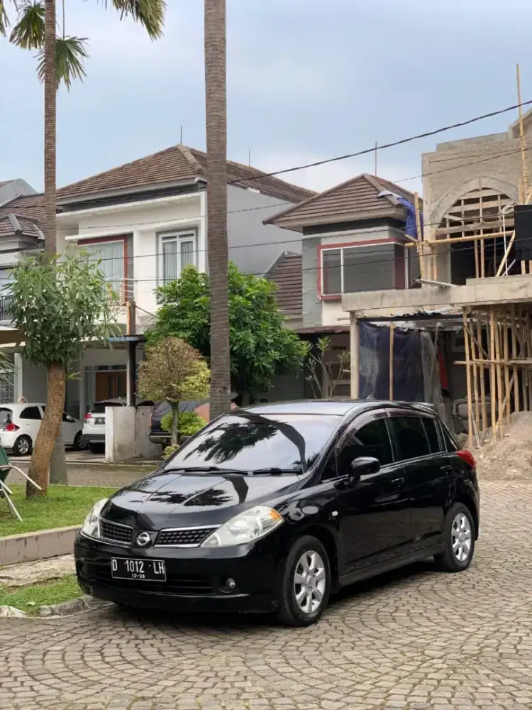 NISSAN LATIO 1.8 2007 CBU