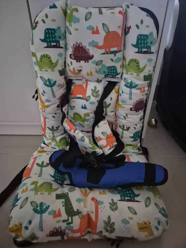 Car Seat Portable Premium Motif Dino Second