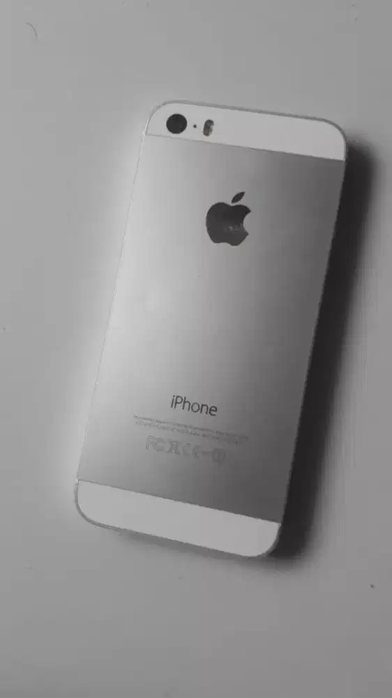 Jual iphone 5s 32Gb