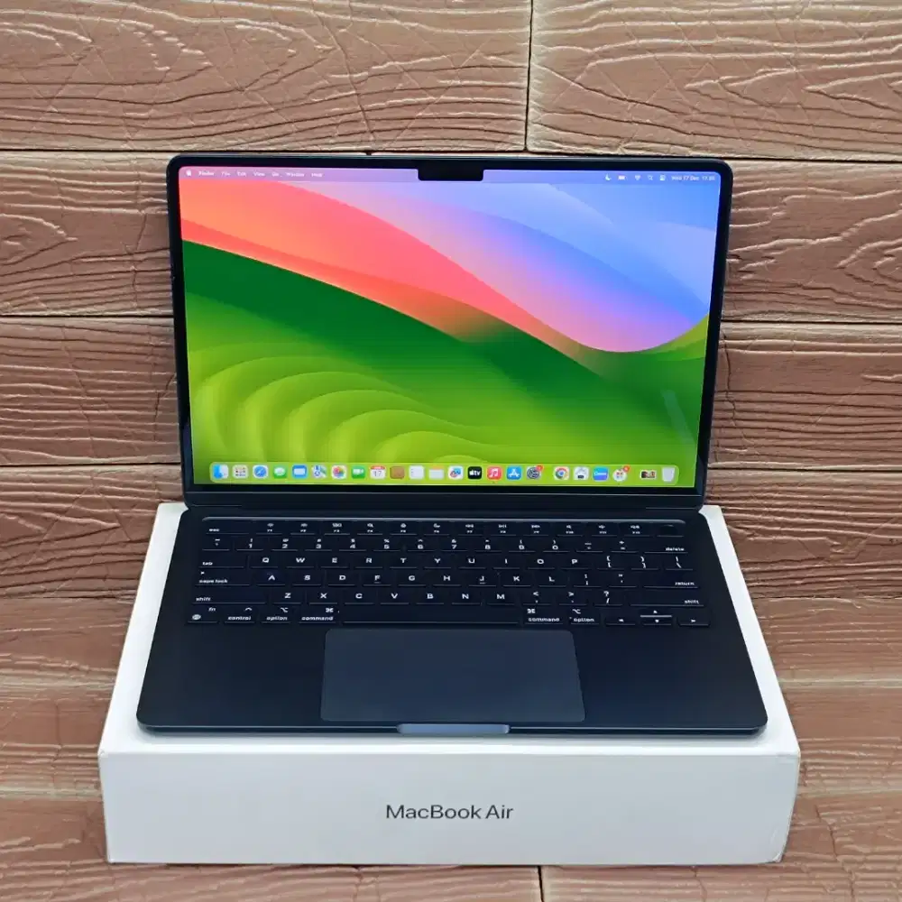 MacBook Air 13-inch M3 2024 RAM 8GB SSD 256GB FULLSET Thunderbolt