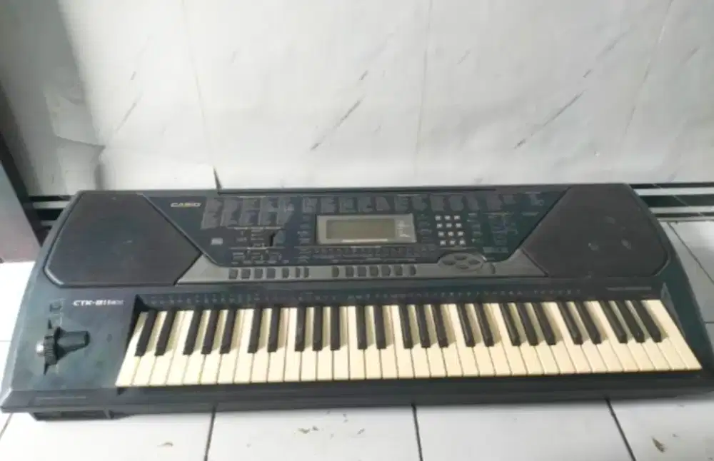 Keyboard Casio CTK 811 ex & adaptor ORI