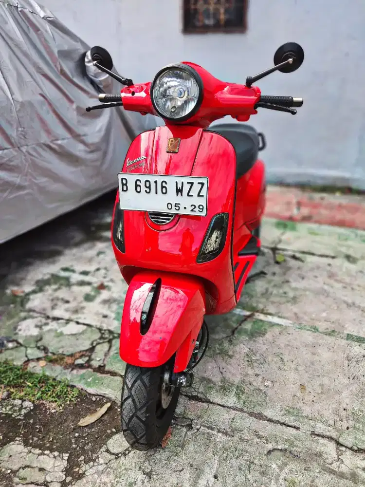 Vespa lx 2013 150 cc 3V bodi orian pabrik mulus rawatan