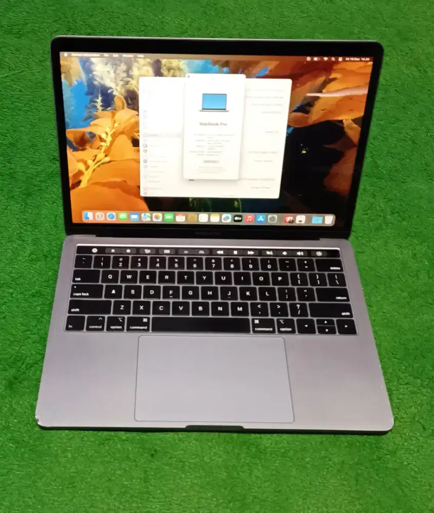 Apple MacBook Pro 2018 Intel i5 16/256 Grey Touchbar Murah