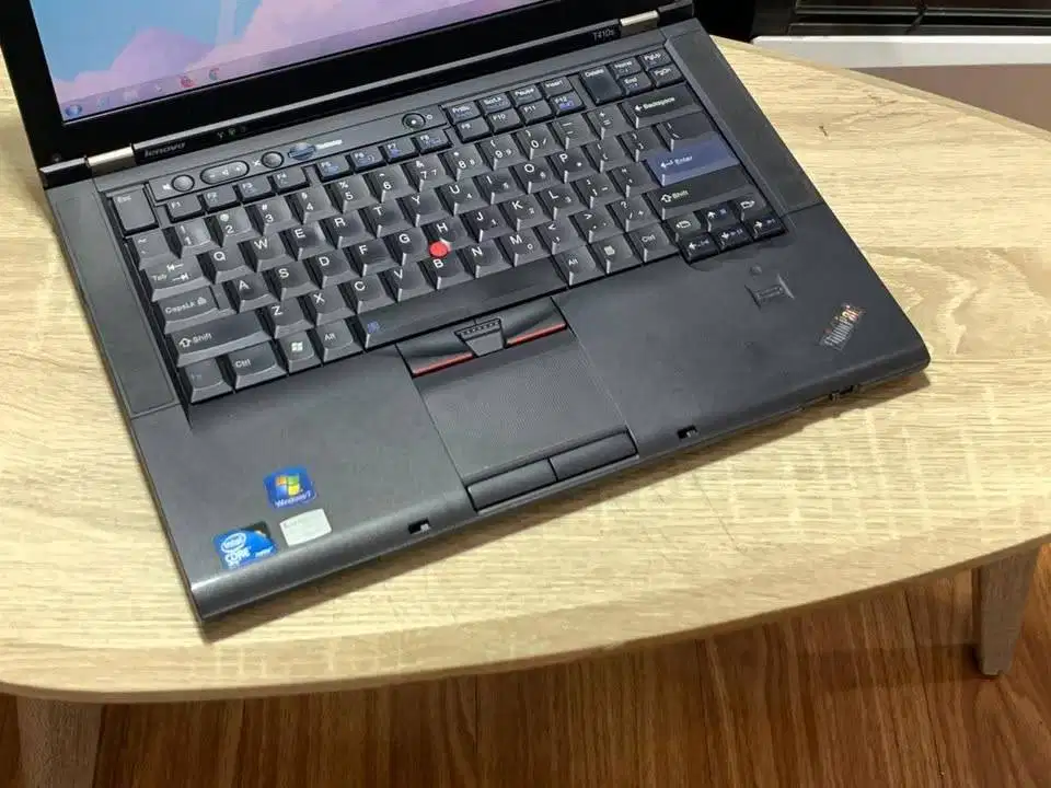 Laptop Desain Harga 1 Jutaan Lenovo Thinkpad T410s