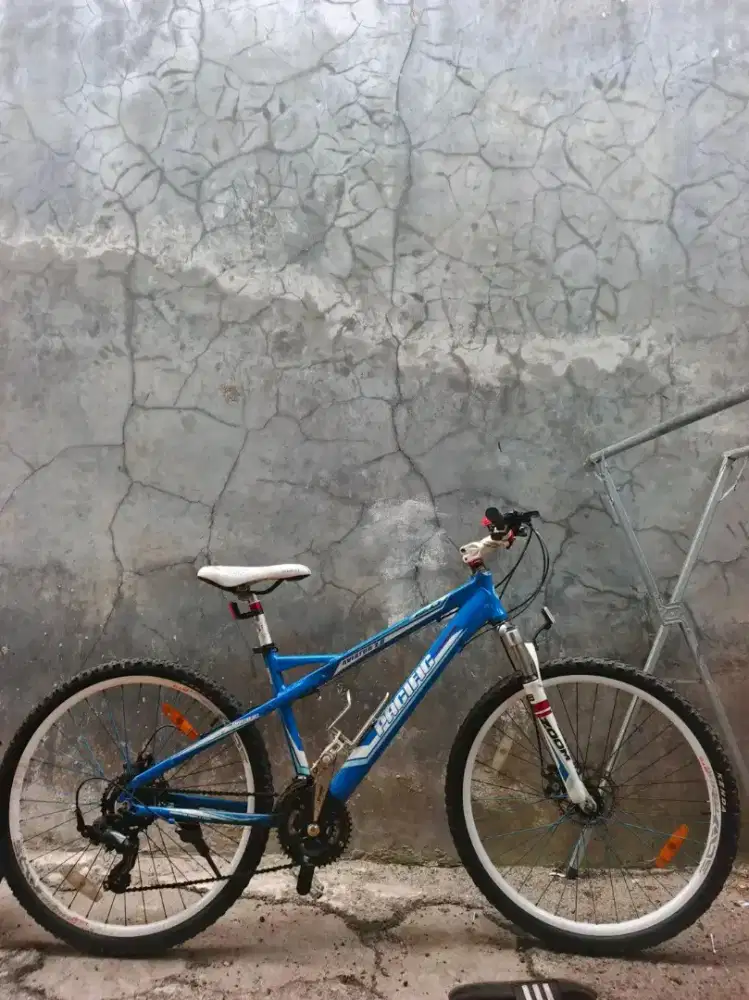 Sepeda gunung Pacific 26