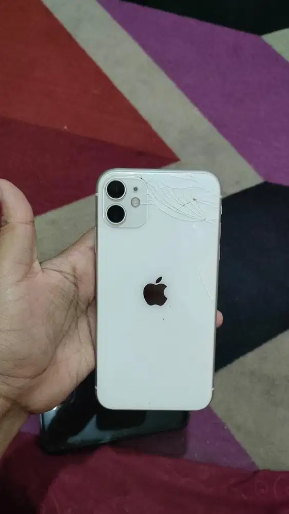 di juala Iphone 11 64gb
