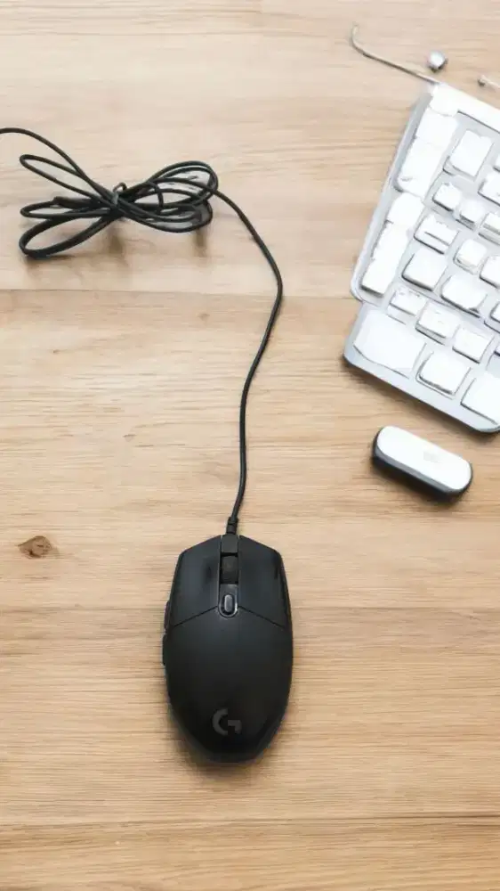 Logitech G304 Gaming Mouse Black