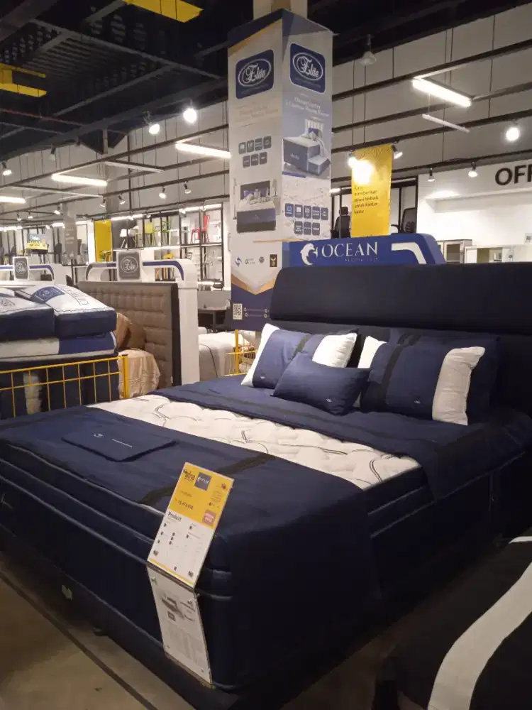 Satu set tempat tidur